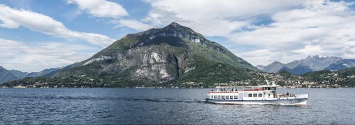 Rondvaartboot Comomeer